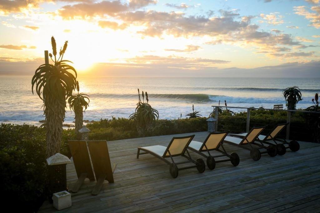 Jeffreys Bay Surf Trips