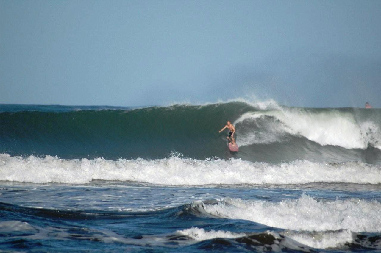 Surfing Azuchillo
