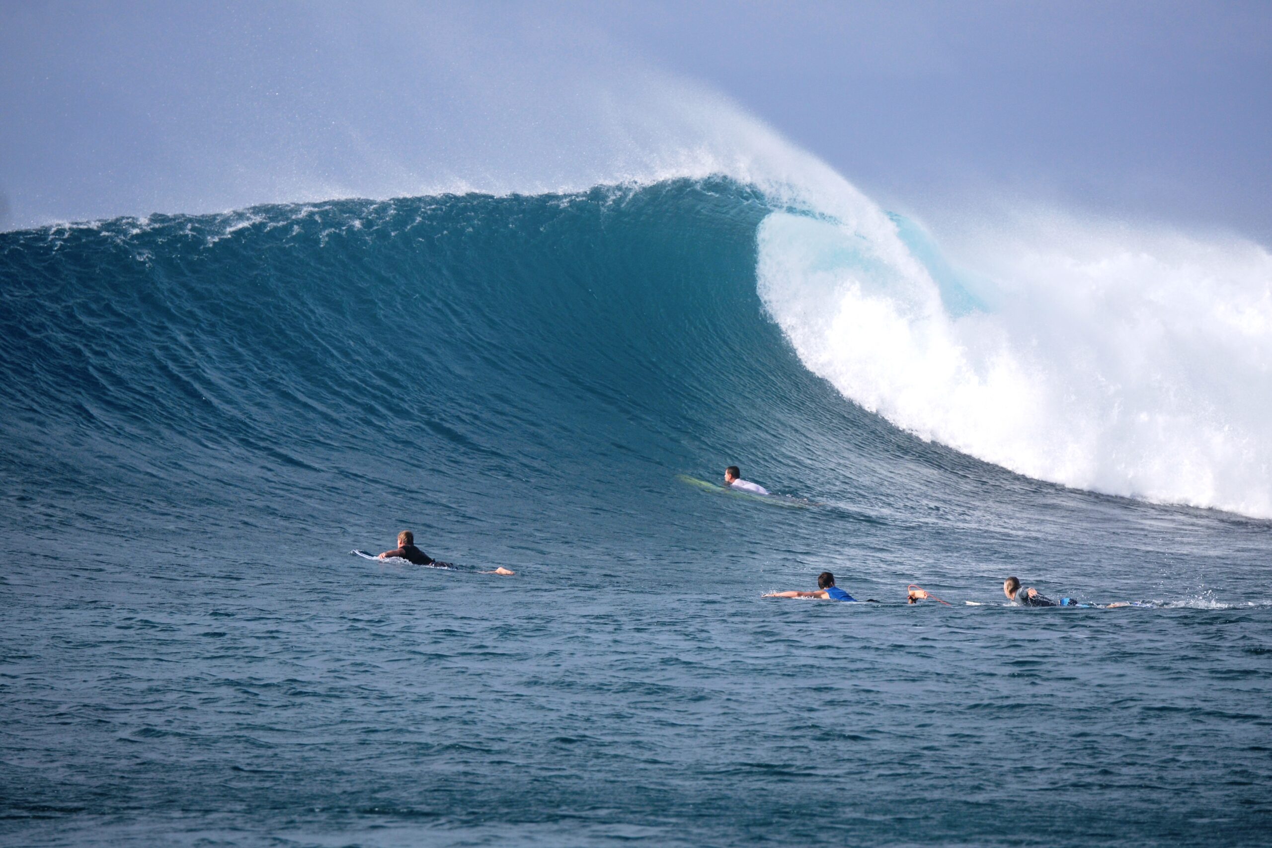 Noah Surfari Maldives – Vague de Sultans à North Malé Atoll