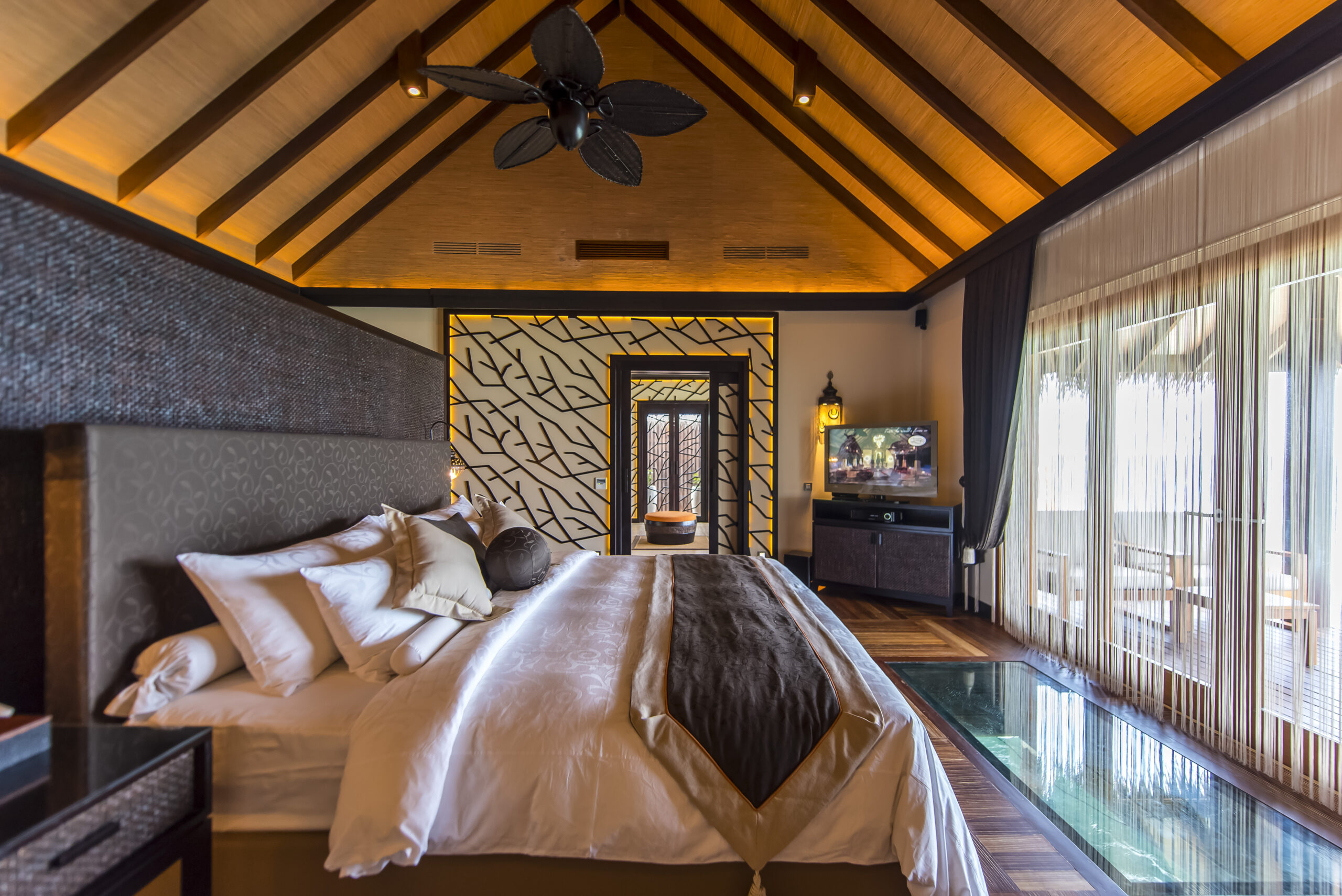 Villa Royal Ocean Suite