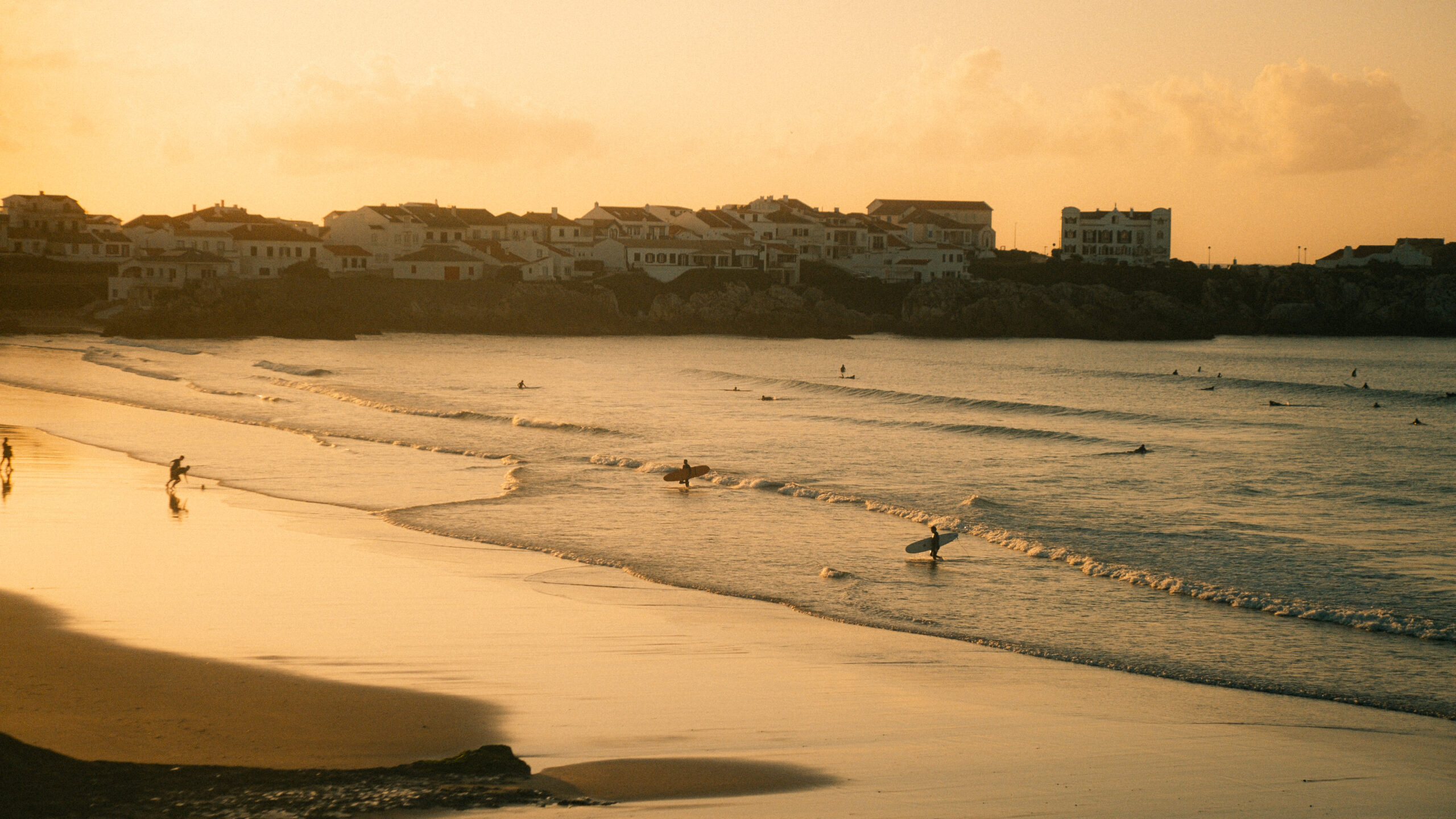 Truster Surf