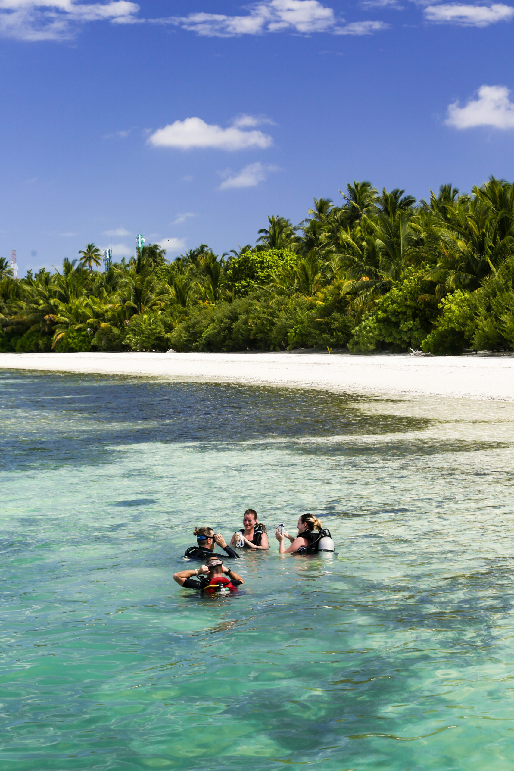 EQ Surf Retreat and Medhufushi : la plongée