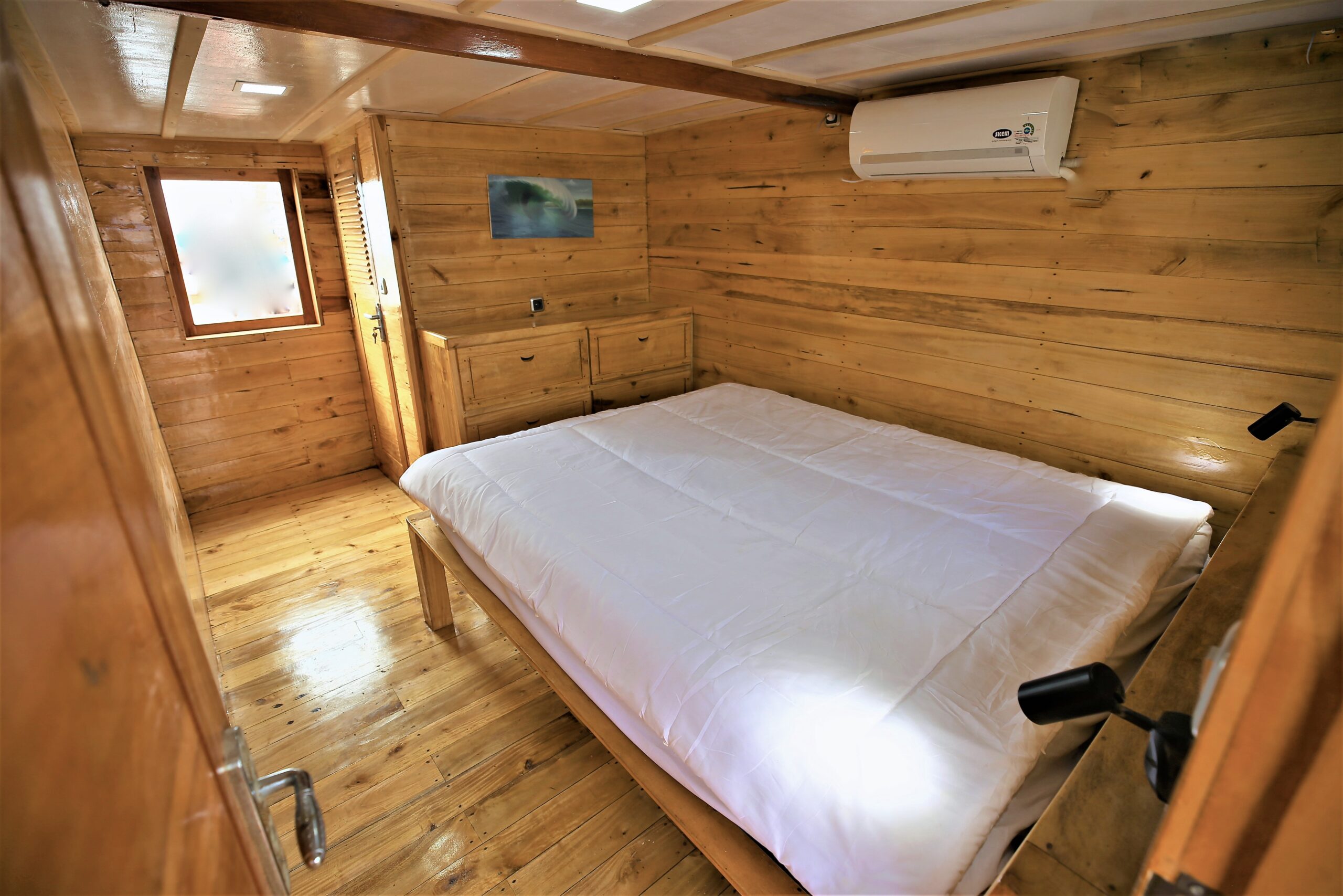 Raja Ombak - Ensuite Queen bed 3