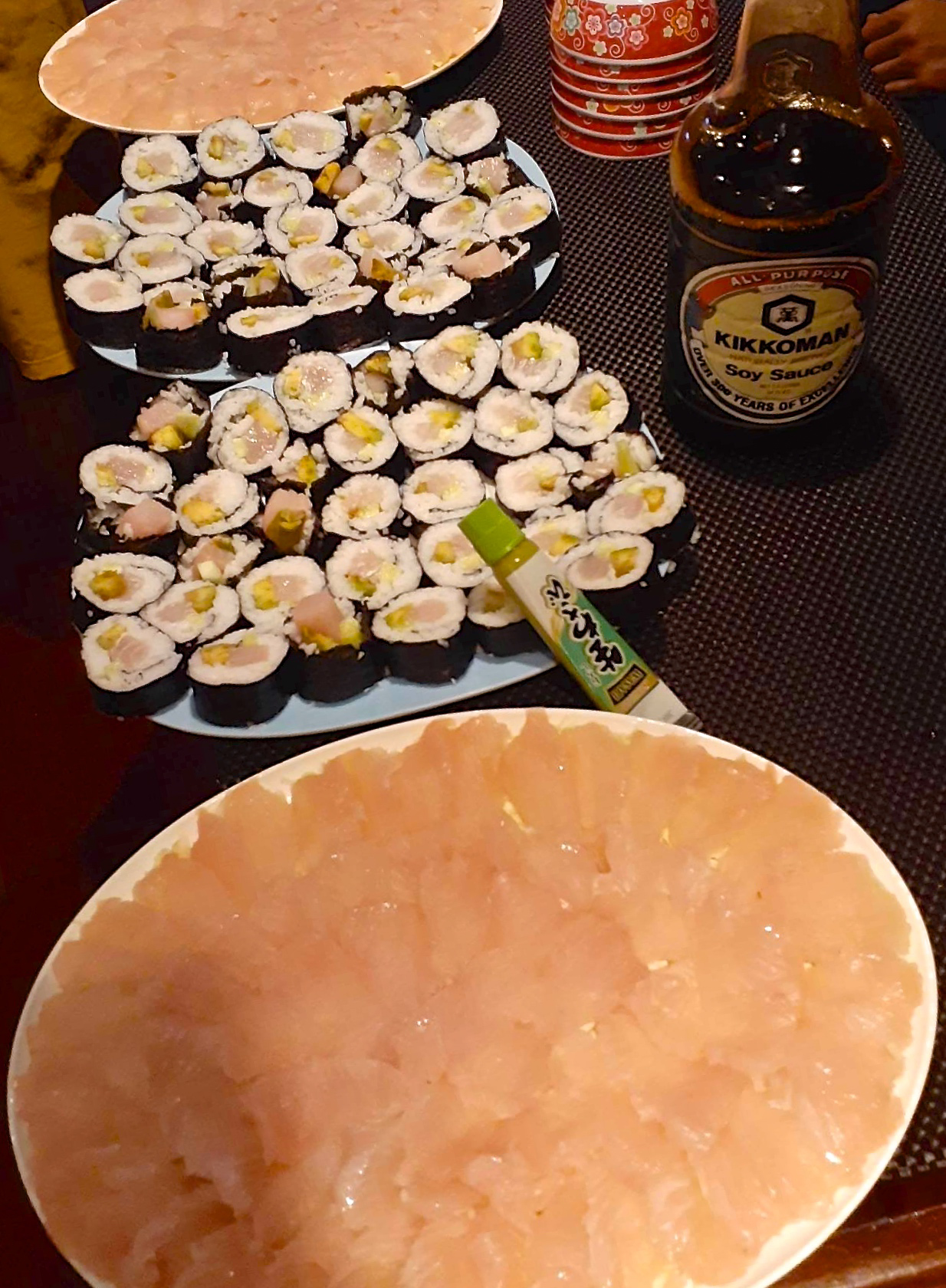 Raja Ombak - Sushi et Sashimi