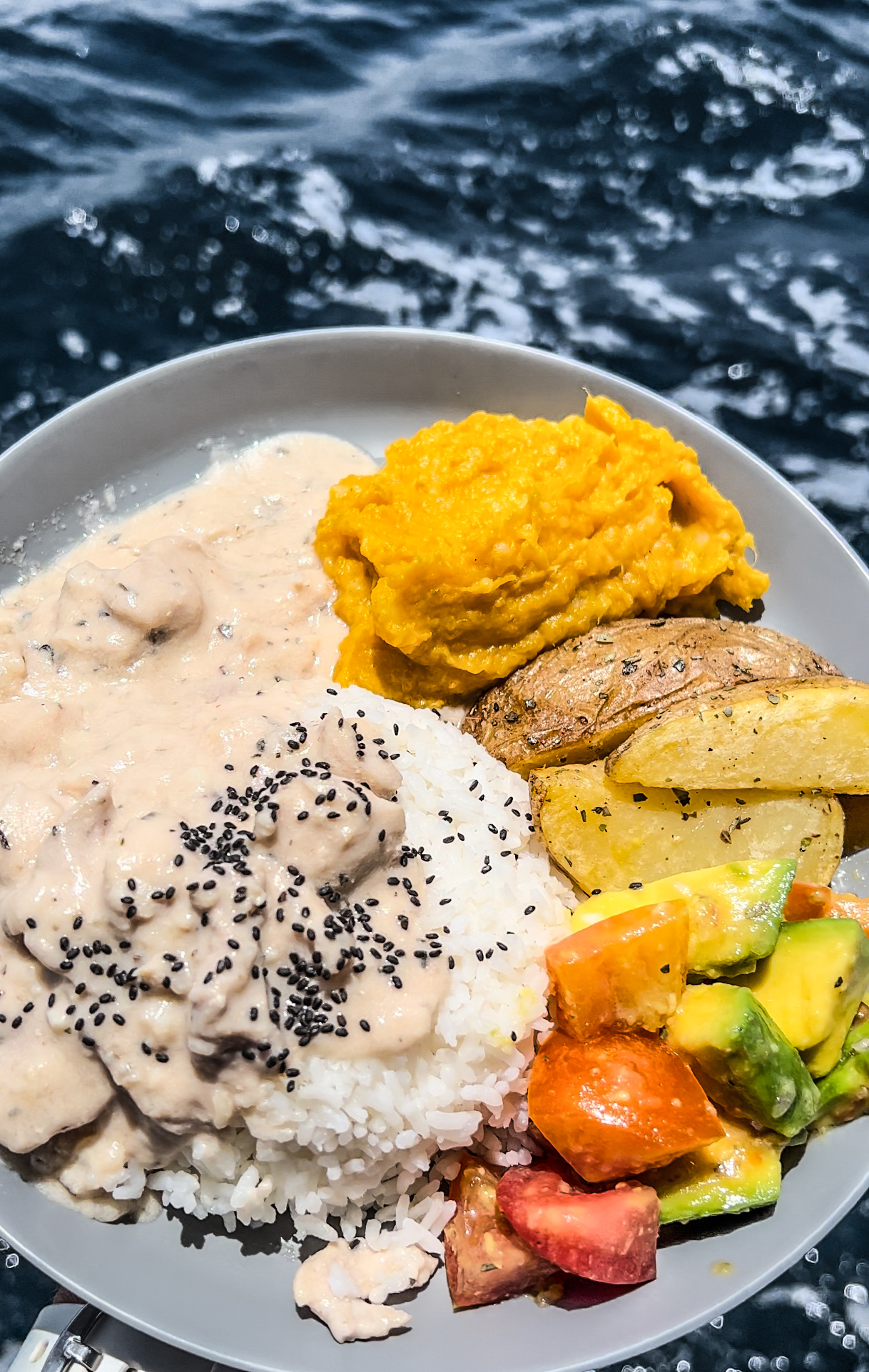 Raja Ombak - Fresh food