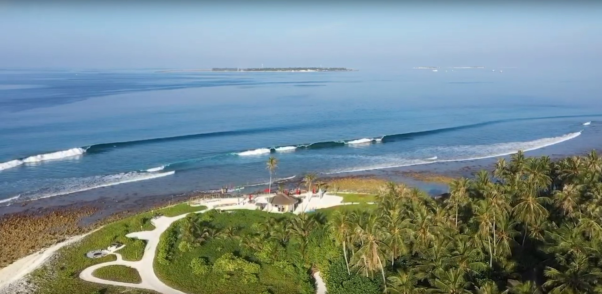 Niyama Private Islands Surf Resort aux Maldives